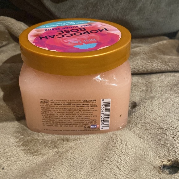 MOROCCAN ROSE TREE HUT - Picture 3 of 5